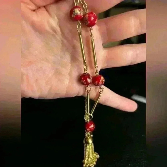 Vintage Sarah Coventry red glass Japanese beaded tassel necklace - Picture 8 of 8